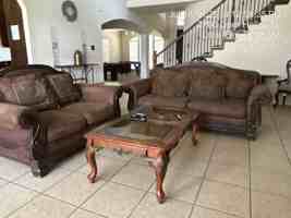 featured image of Deer Hollow Dr