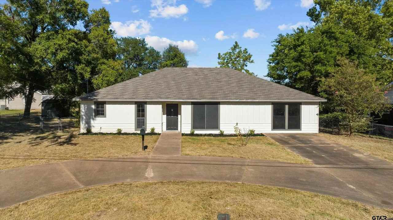 400 Baker Street #NA