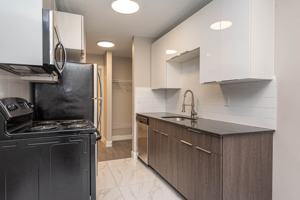 featured image of 10249 119 St Nw