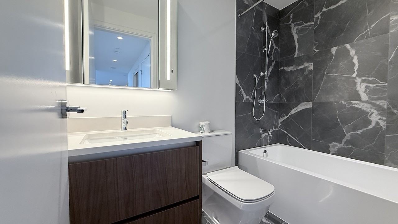 720 Farrow Street #33xx - Photo 2 of 9