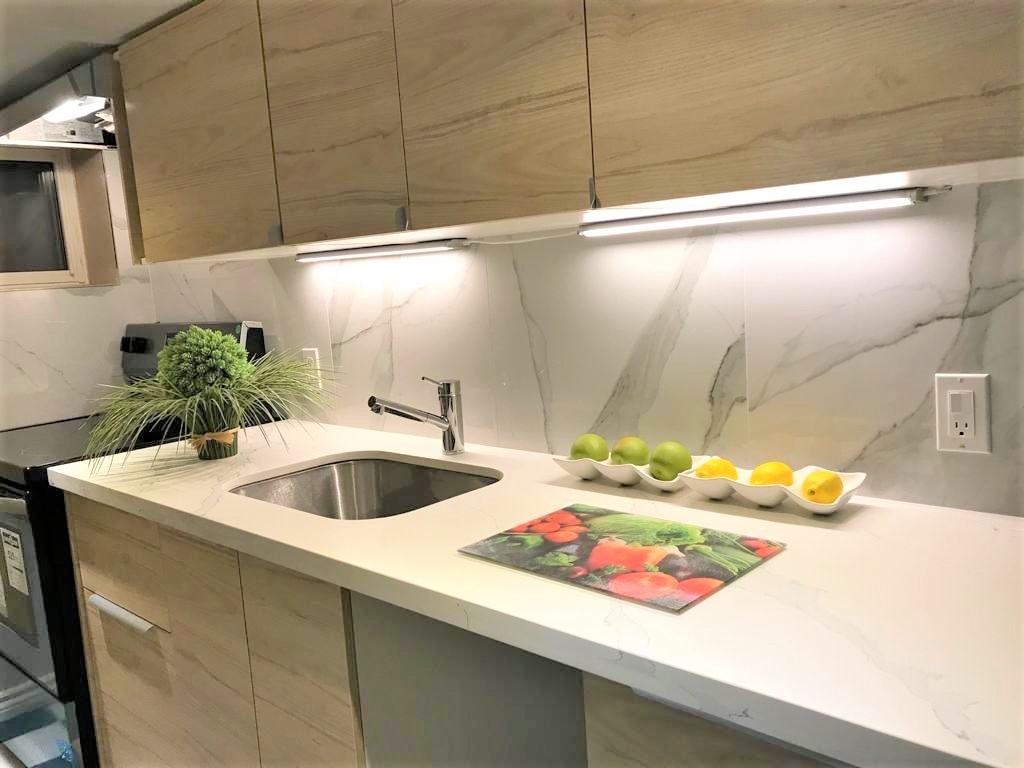 Mortimer Ave & Woodbine Ave - Photo 2 of 18