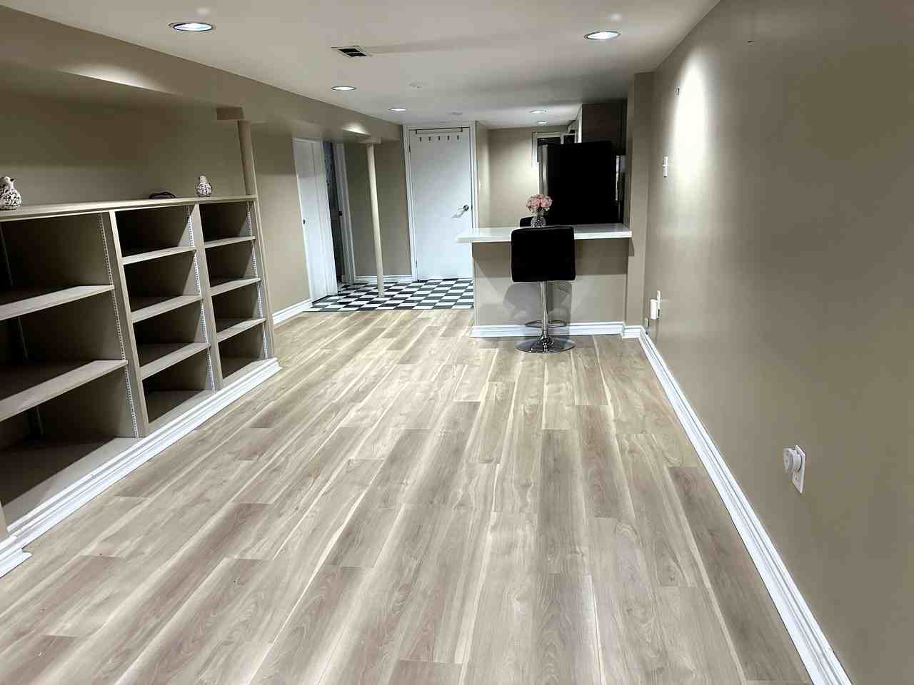 Mortimer Ave & Woodbine Ave - Photo 7 of 18