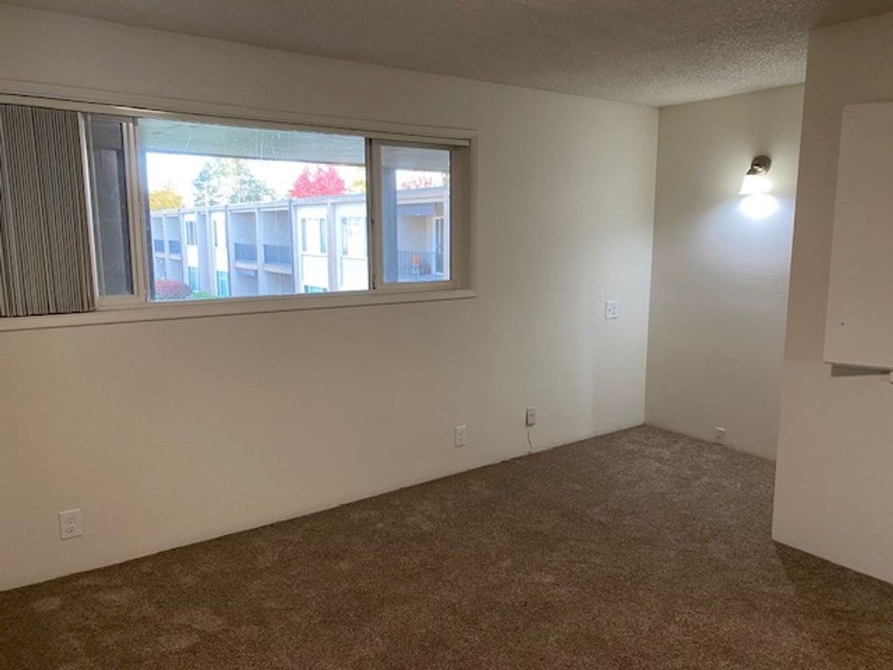 Southgate Apartments - Photo 5 of 13