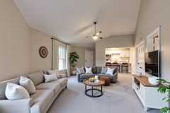 205 W Woodruff - Photo 1 of 1