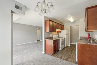Andrews Ridge Apartments - Photo 1 of 1