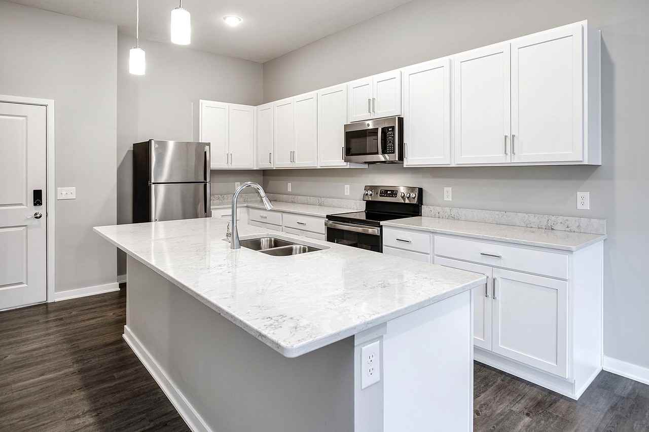 VUE178 - Photo 7 of 50