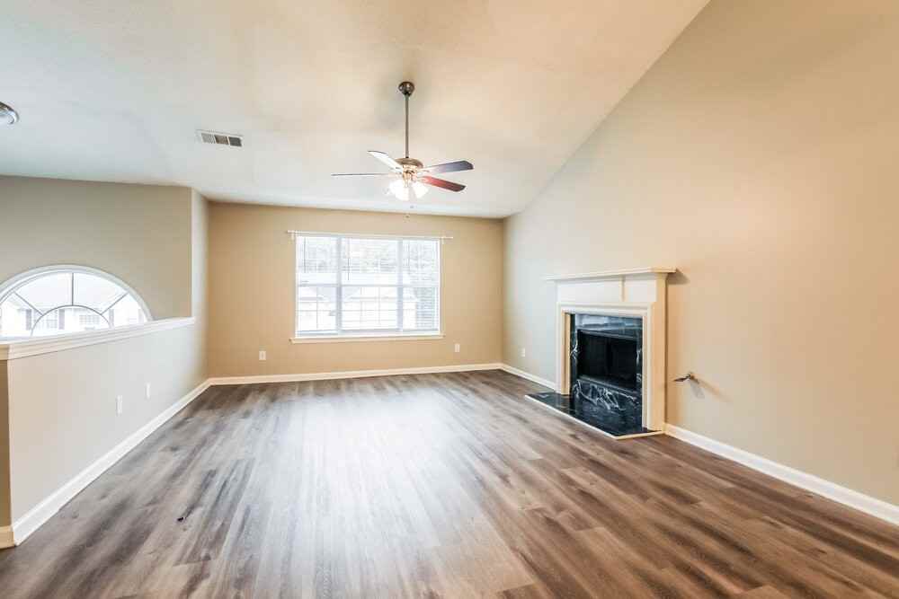 706 Rosewood Cir - Photo 5 of 17