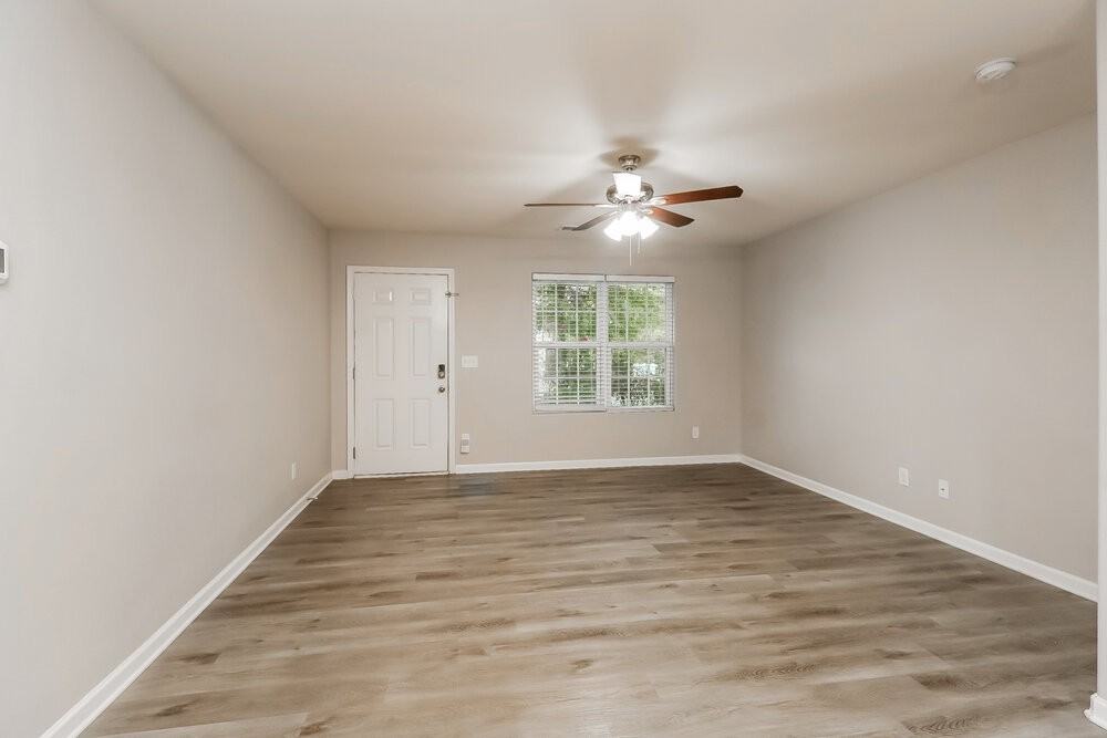 1908 Boulder Ct - Photo 6 of 17