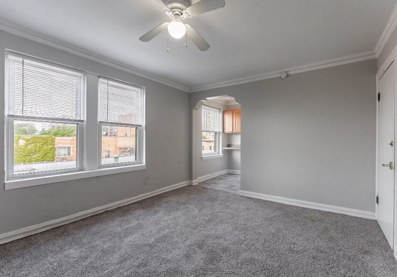 W Sheridan Rd & N Pine Grove Ave - Photo 7 of 11