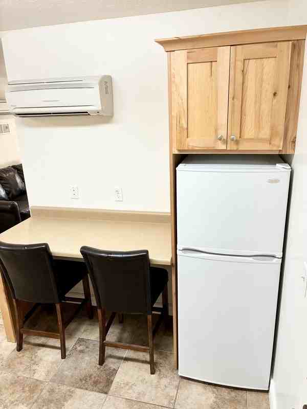 145 E Center St - Photo 2 of 28