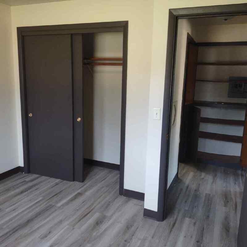 1303 Morris Ave - Photo 6 of 7