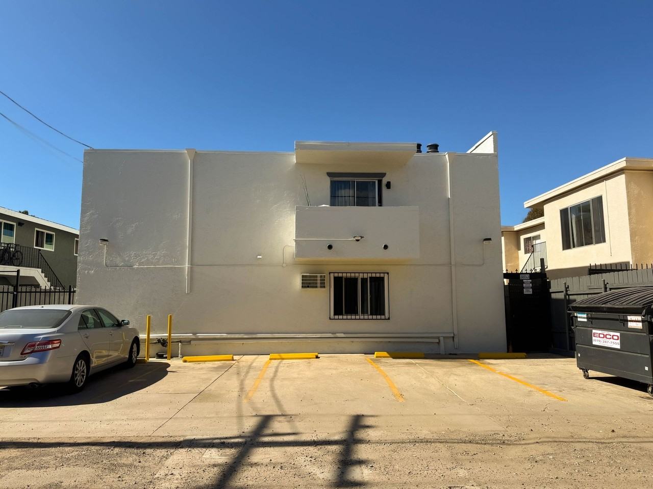 Heights Point | Urban Living with Neighborhood Charm! - Photo 4 of 5