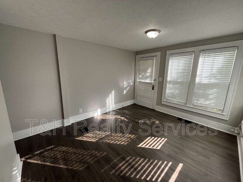 46 N Ritter Ave - Photo 4 of 30