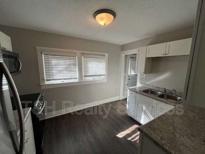 46 N Ritter Ave - Photo 7 of 30