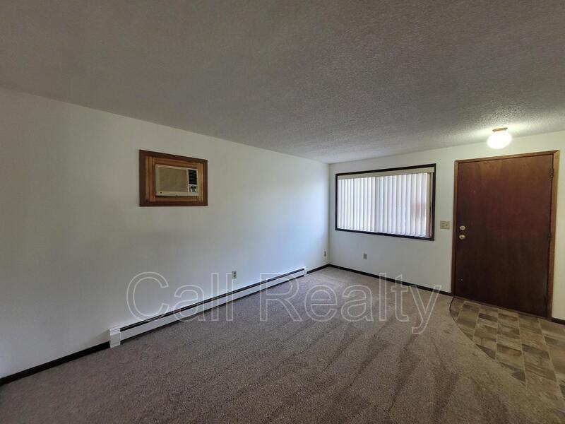 12224 E Lenora Dr #2 - Photo 3 of 7