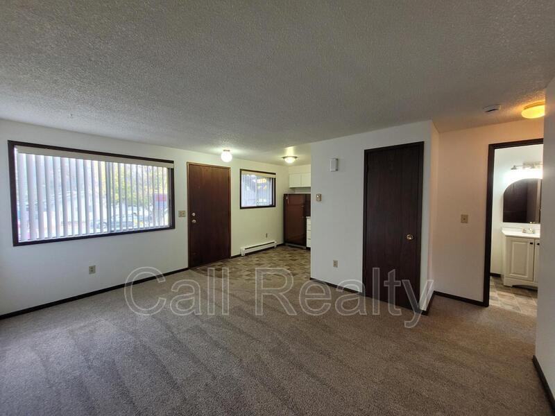 12224 E Lenora Dr #2 - Photo 4 of 7