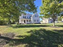 featured image of 4508 Heidi Turn