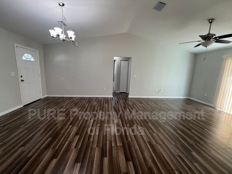 21 Cypress Loop - Photo 4 of 50