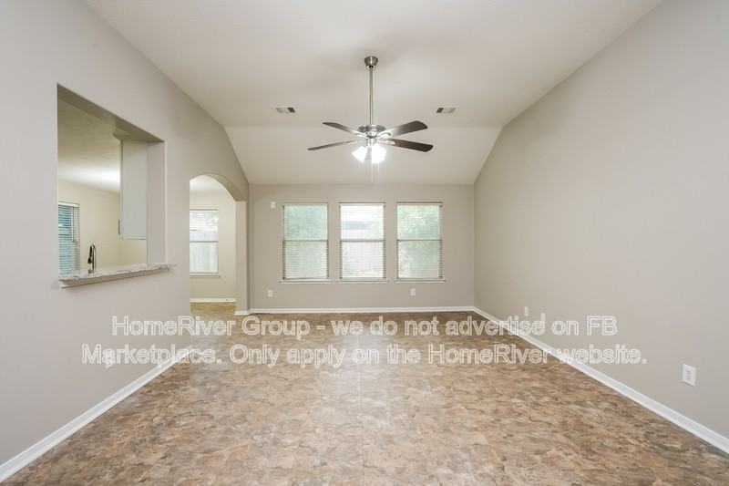 3802 Parry Court - Photo 4 of 23