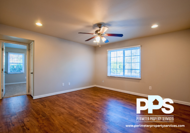 2145 Bolton Rd Nw #B4 - Photo 5 of 13