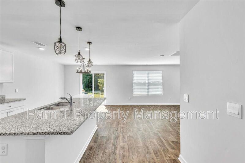 512 Turpentine Trl - Photo 7 of 46