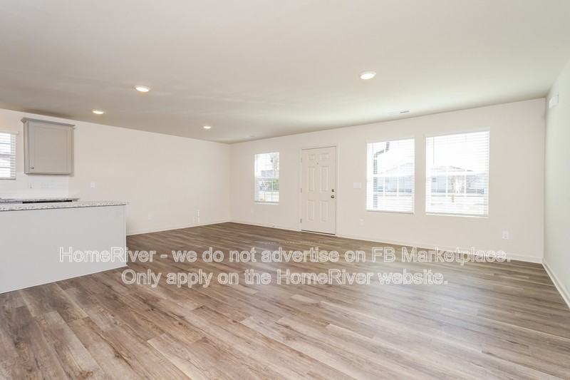 1610 Ebert Street - Photo 3 of 22