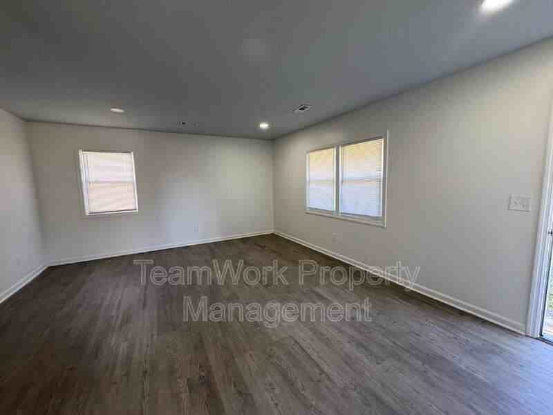 3119 Azalea Dr - Photo 5 of 8