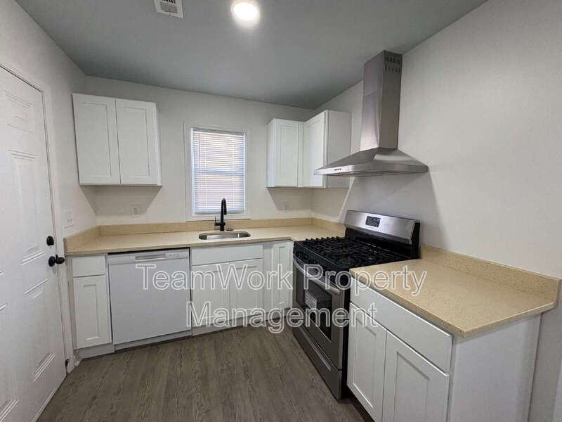 3119 Azalea Dr - Photo 6 of 8