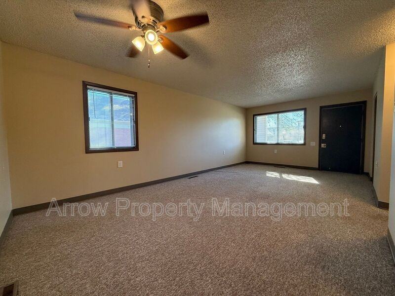 11141 N(Waverly) #31 - Photo 6 of 11