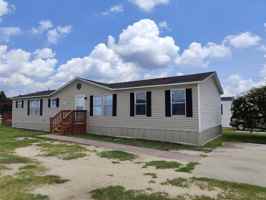 featured image of 217 E Tower Ln