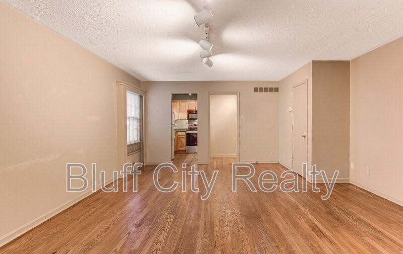 654 Anderson St - Photo 6 of 14