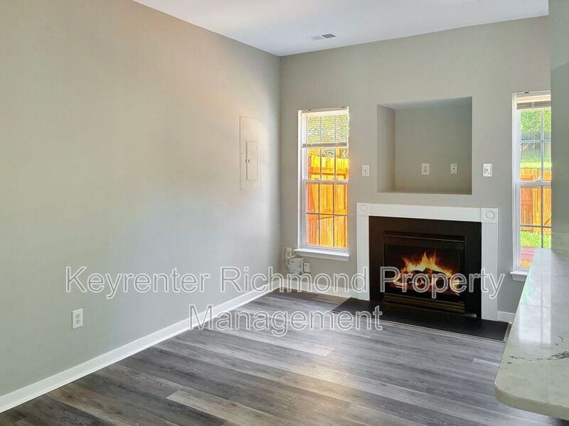 9207 Stone Meadow Dr - Photo 4 of 19