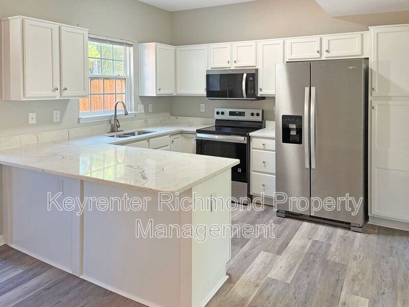 9207 Stone Meadow Dr - Photo 6 of 19