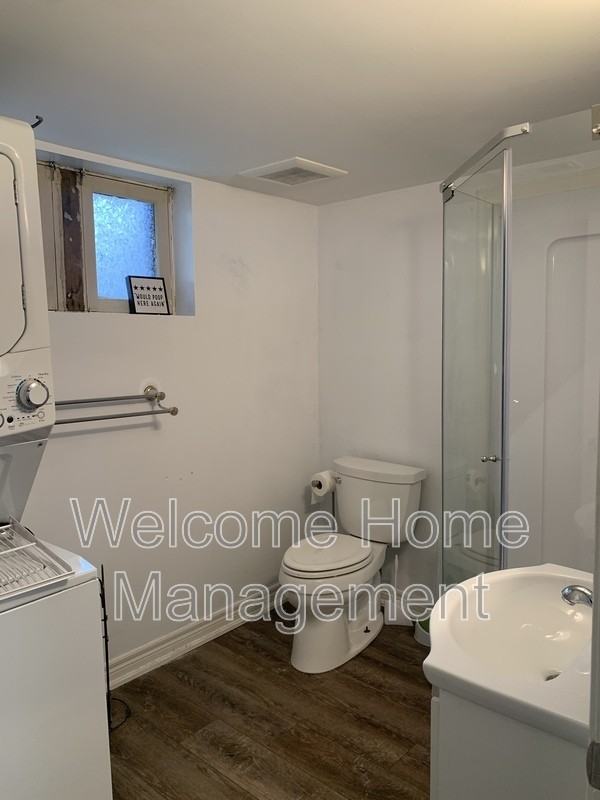 110 Elgin St - Photo 7 of 9
