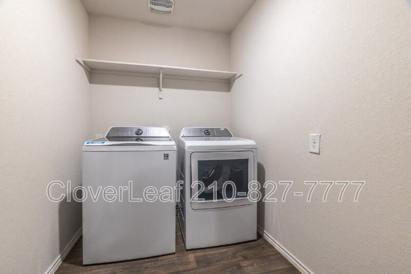 825 Gerardia Ct - Photo 6 of 30