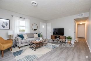 1512 Shelburn Ct - Photo 1 of 1