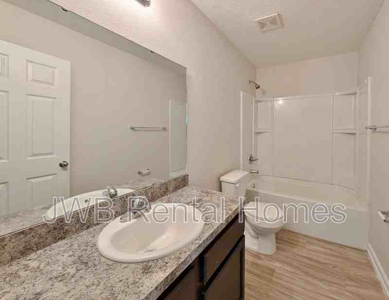 659 Melba Street - Photo 7 of 10