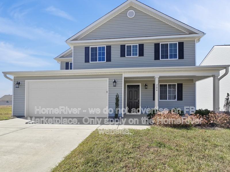 704 Brampton Dr - Photo 2 of 23