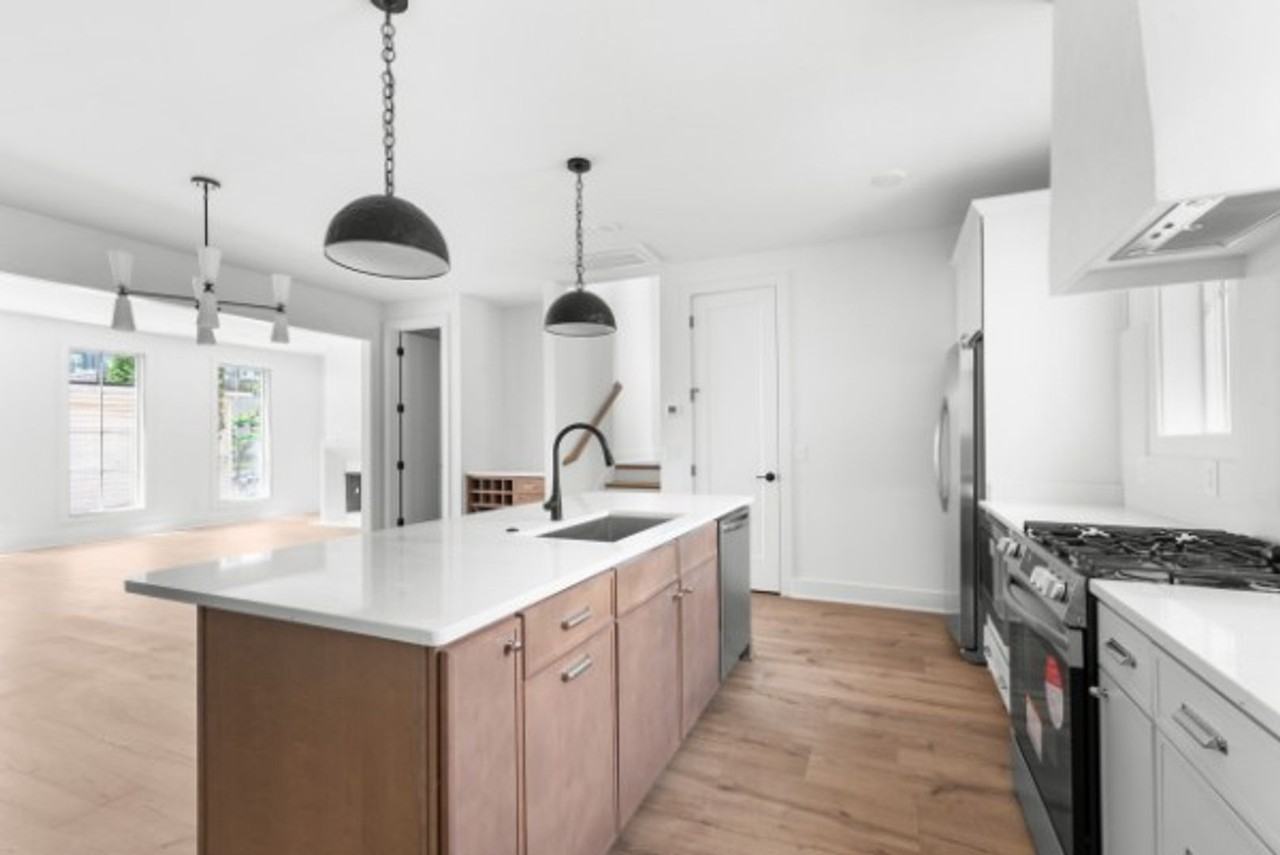 1814 Stewart Pl #B - Photo 4 of 26