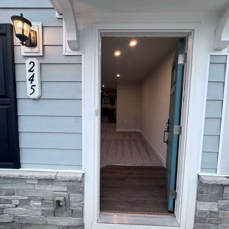 245 Scenic Rd - Photo 3 of 24