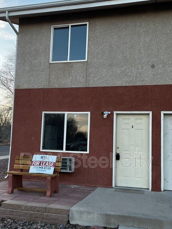 1719 Oakshire Ln #D - Photo 2 of 10