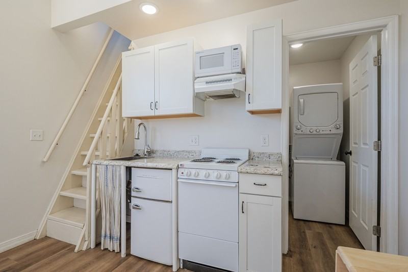 303 Mountain View Street - Photo 5 of 10