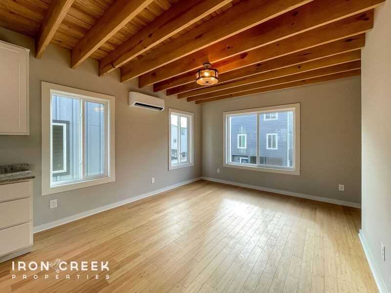 77 E Cascade St - Photo 5 of 11