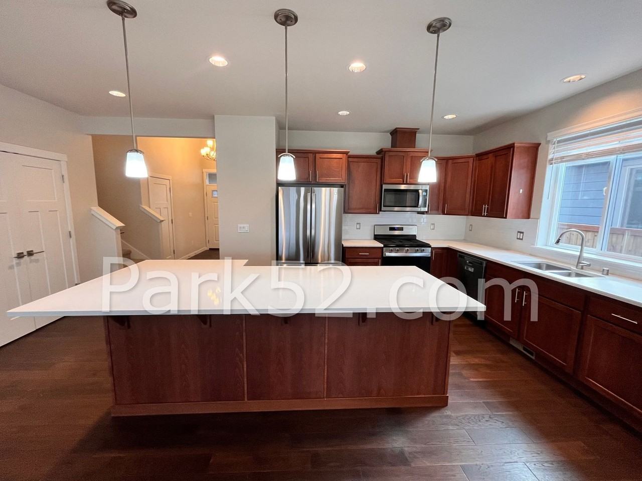 619 Natalee Jo Street Southeast - Photo 5 of 33