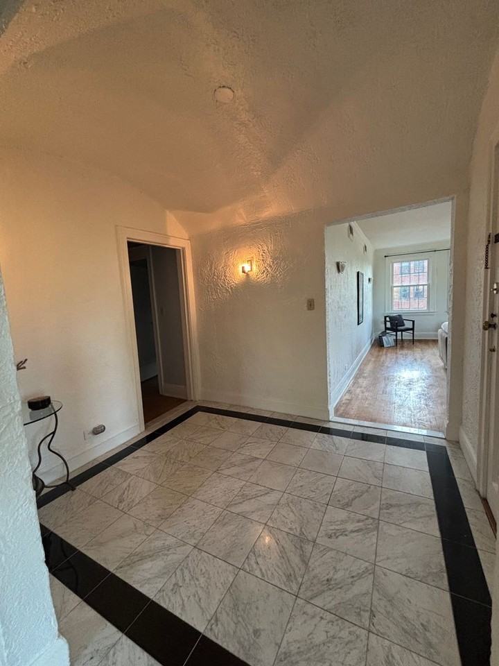 11432 Cedar Glen Parkway #2A - Photo 6 of 40