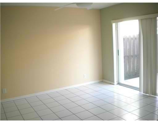 10765 Cypress Lake Terrace - Photo 2 of 6