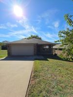 featured image of 813 W 14th St