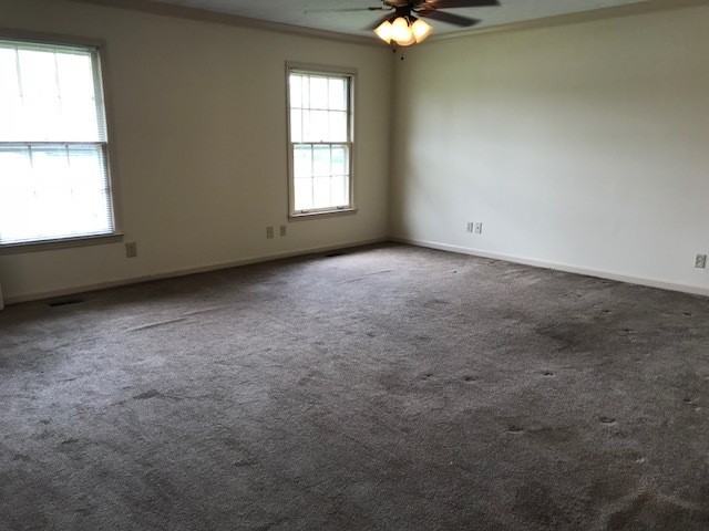 111 Picadilly Dr - Photo 2 of 11