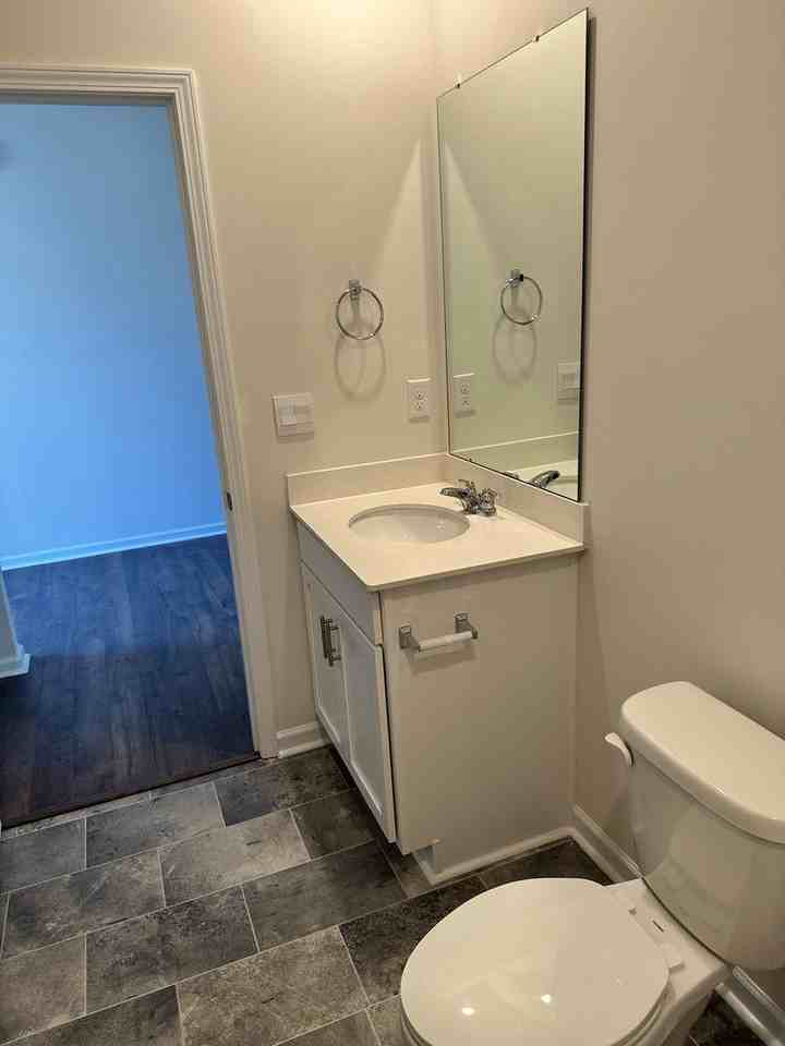 136 Scotsway Ct - Photo 5 of 23