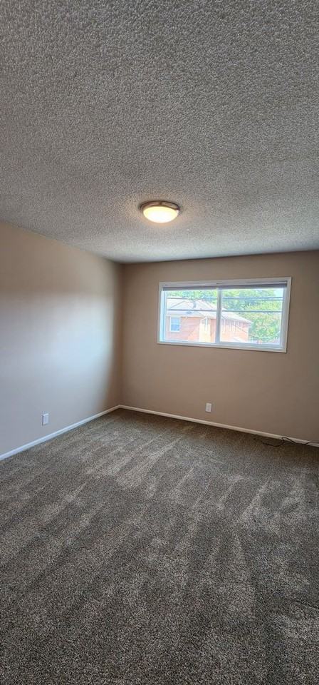 1608 21st Avenue - Photo 6 of 24